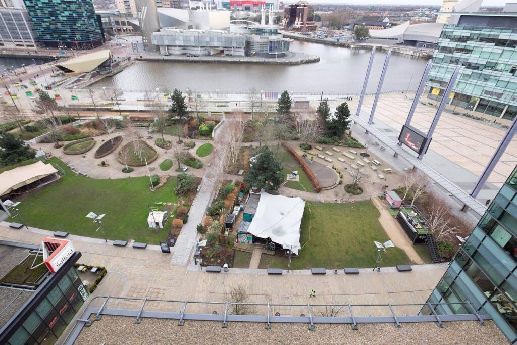 Stylish Mediacity 2Bed, Sleeps 6, Amazing Views Manchester Exterior foto